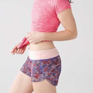 Lululemon Speed Short Checker Blooms Multi Minty Pink